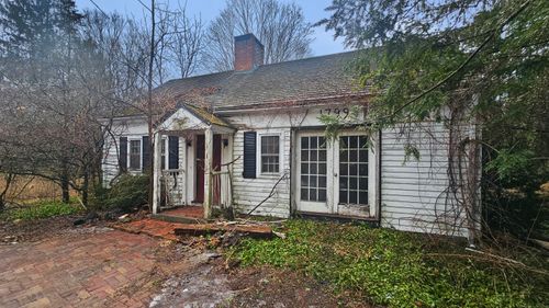 1 Skiff Mountain Rd, Sharon, CT, 06069-2224 | Card Image