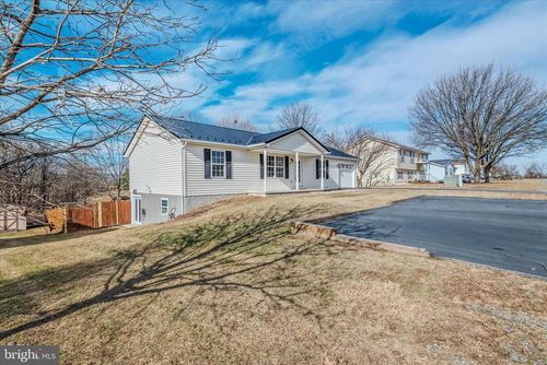 120 Nottingham Blvd, MARTINSBURG, WV, 25405-3659 | Card Image