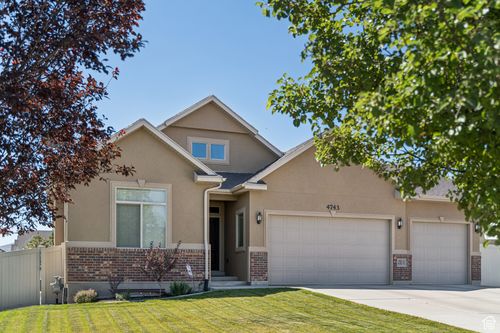 4743 W Kootenai Ct, Riverton, UT, 84096-7802 | Card Image