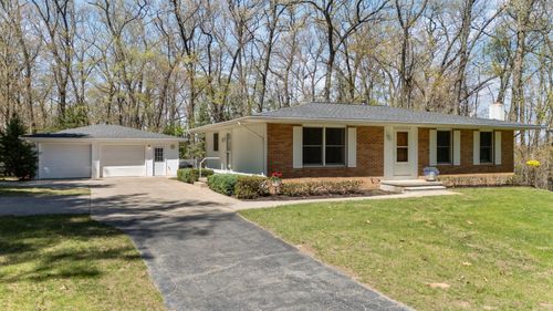 13392 Rainbow Dr, Gregory, MI, 48137-9630 | Card Image