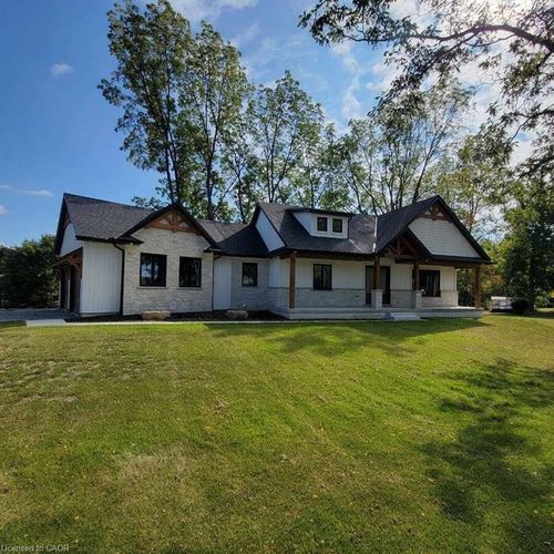 66 Talbot St, Courtland, ON, N0J1E0 | Card Image