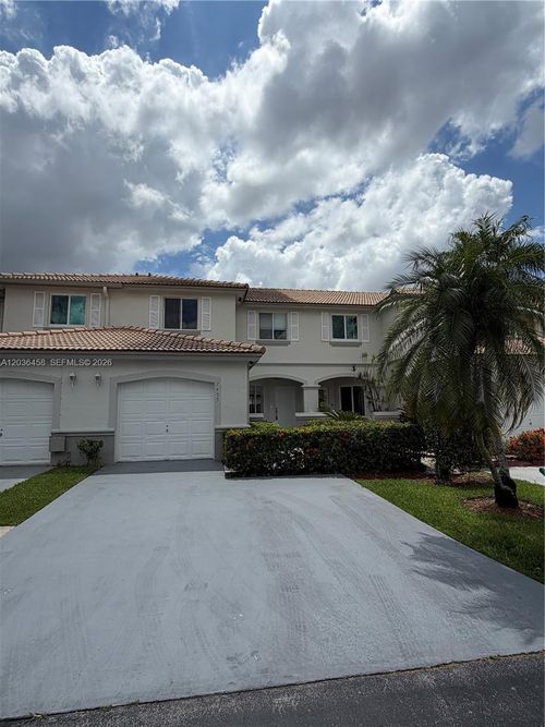 na-7455 Sw 162nd Pl, Miami, FL, 33193 | Card Image