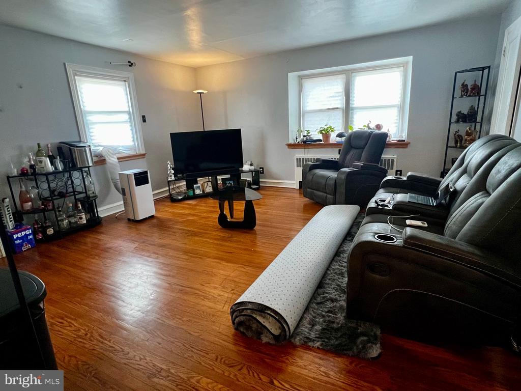 Residential Income in PHILADELPHIA 5