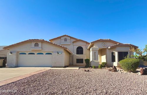 7649 W Aster Dr, Peoria, AZ, 85381-9070 | Card Image
