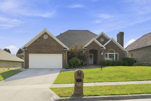 3214 S Oak Ave, Springfield, MO, 65804-4750 | Card Image