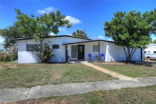 874 Dolores St, Sebastian, FL, 32958-5312 | Card Image