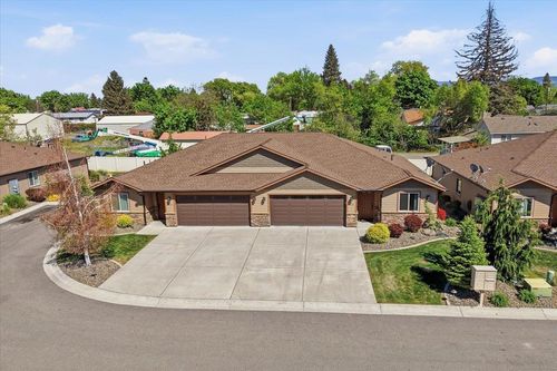 412 / 414 N Pierce Rd, Spokane Valley, WA, 99223 | Card Image