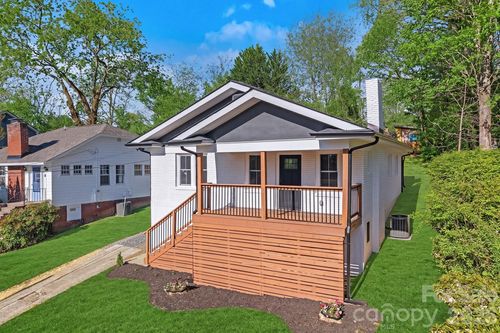154 Laurel Loop, Asheville, NC, 28806-2718 | Card Image