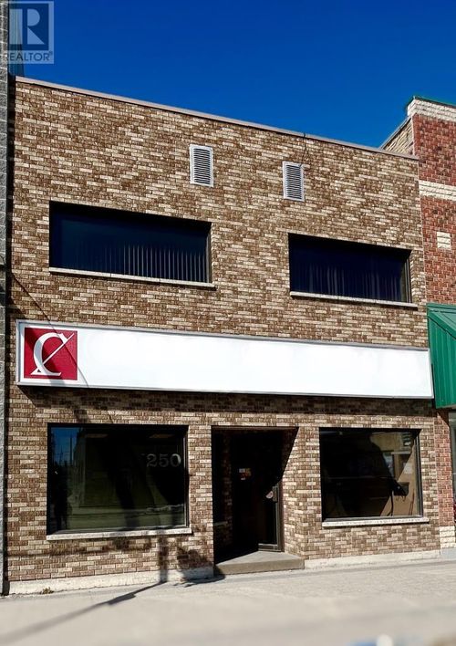 250 Scott St, Fort Frances, ON, P9A1G7 | Card Image