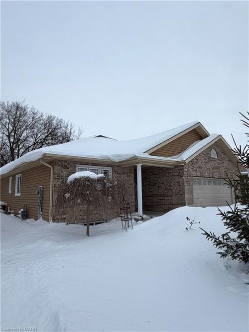 401 Carling Terr, Wingham, ON, N0G2W0 | Card Image