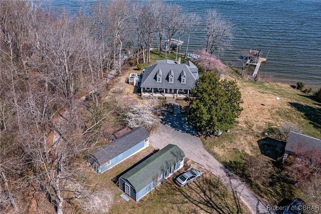 Two sheds maybe removed if next owner does not want them. | Image 43