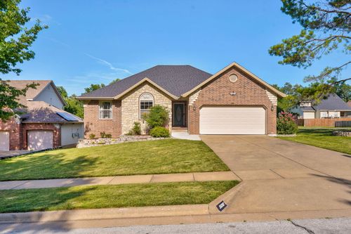 5692 S Fox Hollow Ave, Springfield, MO, 65810-2325 | Card Image