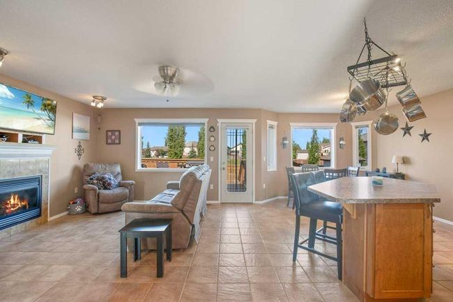 431 Carriage Lane Crossing, House other with 5 bedrooms, 3 bathrooms and 4 parking in Carstairs AB | Image 17
