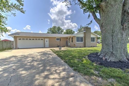 4915 E Boyd Rd, Decatur, IL, 62521-8598 | Card Image
