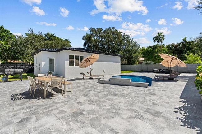 26 Ne 88 Th St, House other with 4 bedrooms, 3 bathrooms and null parking in El Portal FL | Image 22