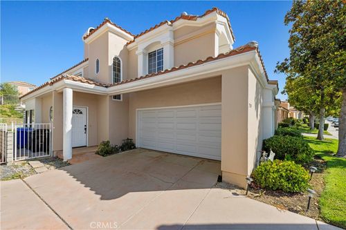8-25815 Dickens Ct, Stevenson Ranch, CA, 91381-1220 | Card Image
