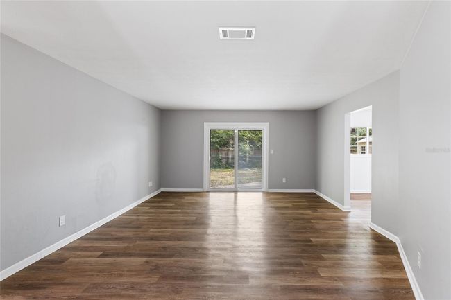 4103 Nw 18 Th Pl, House other with 3 bedrooms, 2 bathrooms and null parking in Gainesville FL | Image 5