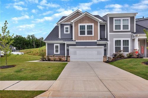 222 Grange Valley Ln, Central, SC, 29630-9462 | Card Image