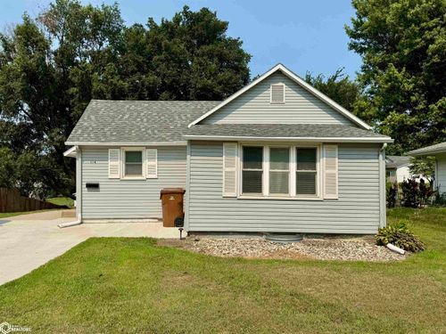 114 S West St, Carroll, IA, 51401-3024 | Card Image