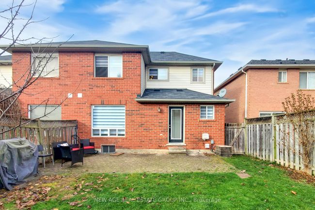1506 Harwood Dr, House attached with 4 bedrooms, 3 bathrooms and 1 parking in Milton ON | Image 41