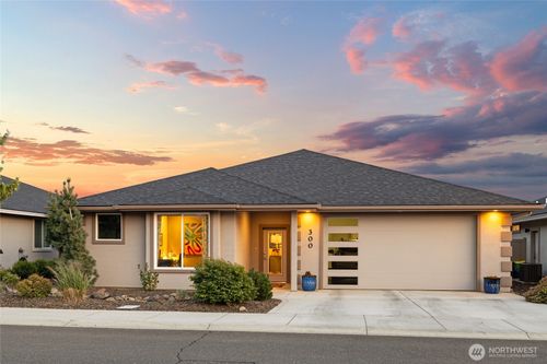 300 E Stanford Ave, Ellensburg, WA, 98926-5910 | Card Image