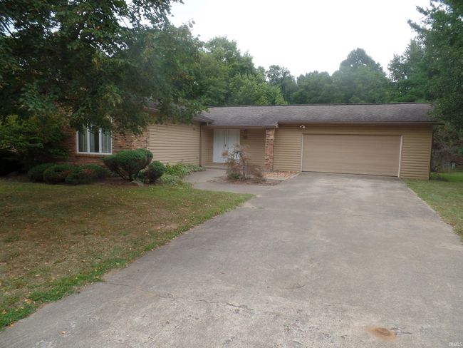 370 Shyla Ln, House other with 3 bedrooms, 2 bathrooms and null parking in Bloomfield IN | Image 24