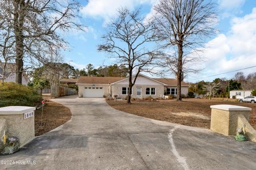 1848 Watts Landing Road, Hampstead, NC, 28443 | Card Image