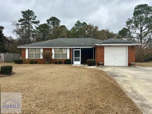 1473 Ben Gay Way, Hinesville, GA, 31313-9107 | Card Image