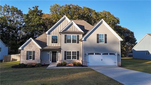 385 Finch Landing Rd, Winder, GA, 30680-3282 | Card Image