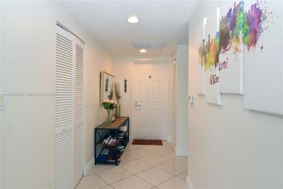 312 - 7275 Sw 90th Way, Condo with 2 bedrooms, 2 bathrooms and null parking in Miami FL | Image 3