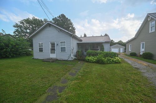 221 Nichols St, Cardington, OH, 43315-1123 | Card Image