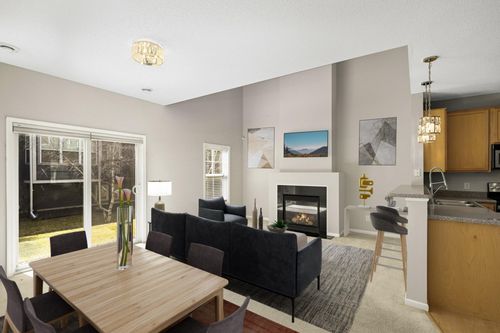 204 Manitoba Ln, Little Canada, MN, 55117-1783 | Card Image