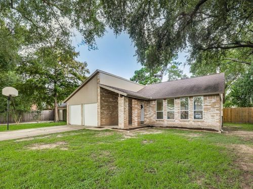 3911 Wintergreen Dr, Humble, TX, 77396-1644 | Card Image