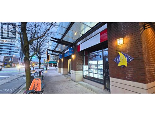 103-100 E Espl, North Vancouver, BC, V7L4V1 | Card Image