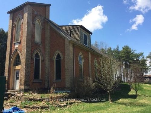 360 Kitley Line 8 Rd, Frankville, ON, K0E1H0 | Card Image