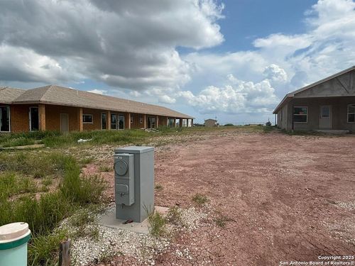 8215 Mejia Rd, Laredo, TX, 78043-2384 | Card Image