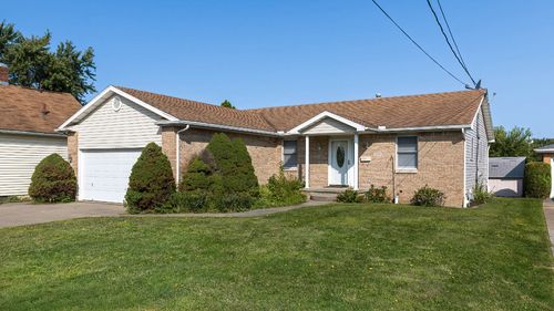 1354 W 39th St, Erie, PA, 16509-1230 | Card Image