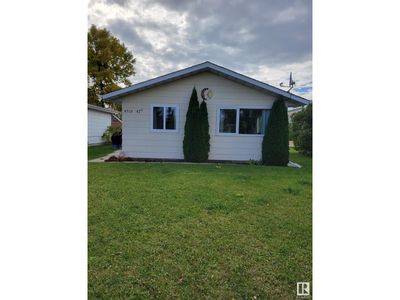 4719 47 St, House other with 3 bedrooms, 1 bathrooms and 2 parking in Onoway AB | Image 1