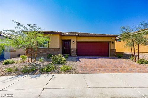10959 Stone Crossing Ave, Las Vegas, NV, 89166-6066 | Card Image