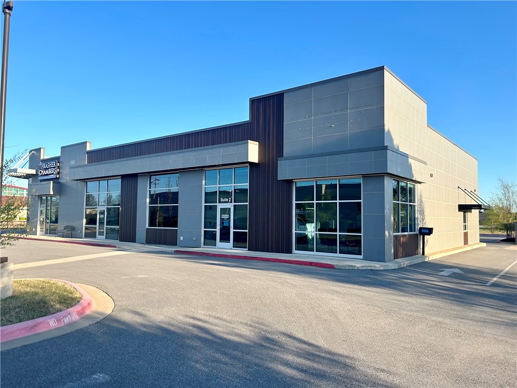 1110 Se 28Th St, Bentonville, AR 72712