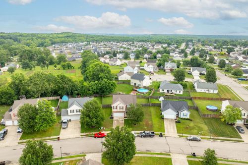 630 Townsen Pl, Trenton, OH, 45067-8627 | Card Image