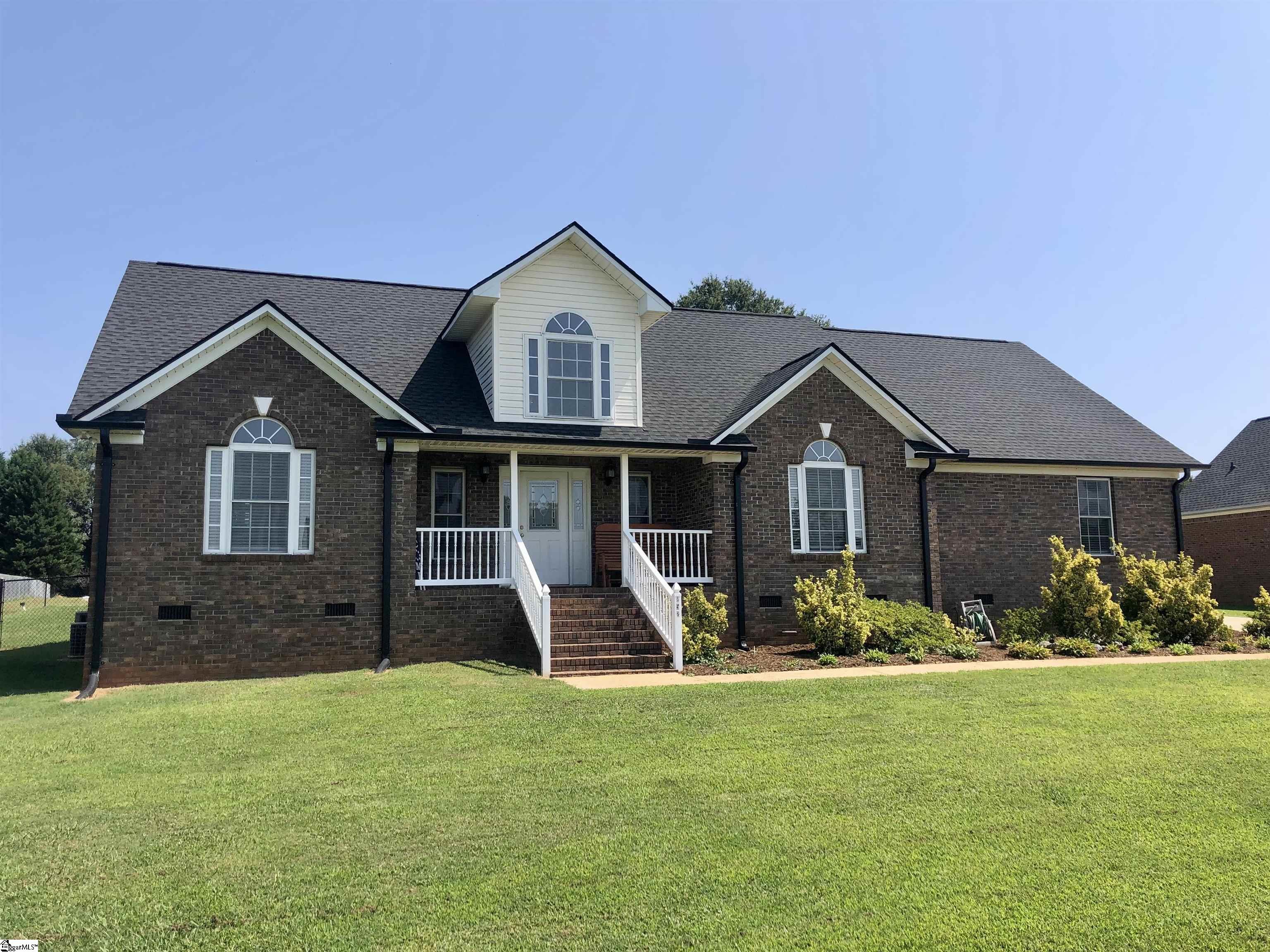 Heather Glen Dr, Boiling Springs, SC 29316