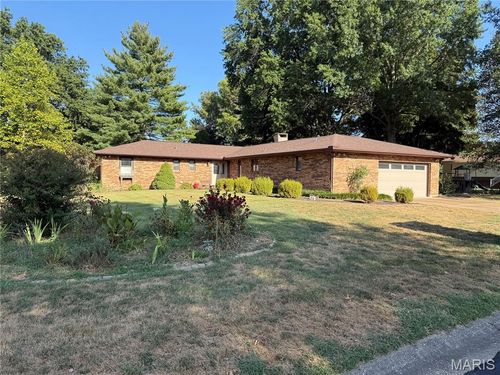 304 Country Club Dr, Red Bud, IL, 62278-1442 | Card Image