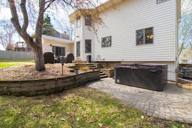 412 High Point Curv S, House other with 4 bedrooms, 4 bathrooms and null parking in Maplewood MN | Image 30