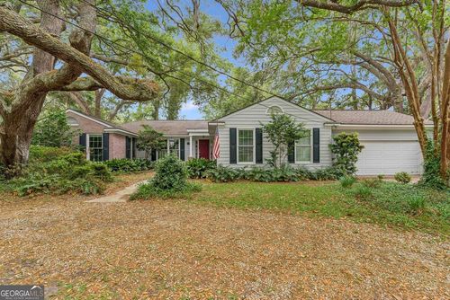 211 Wymberly Rd, Saint Simons Island, GA, 31522-1707 | Card Image