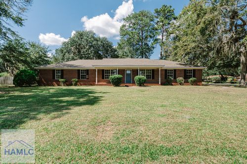 418 Flowers Dr, Hinesville, GA, 31313-5719 | Card Image
