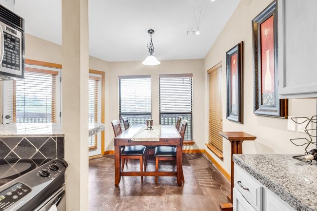APT-305 - 1406 Windsor Rd, Condo with 2 bedrooms, 2 bathrooms and 2 parking in Austin TX | Image 15