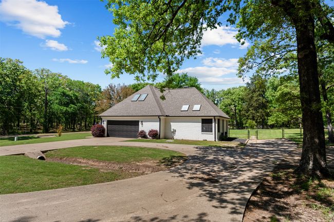 109 Enchanted Dr, House other with 4 bedrooms, 2 bathrooms and null parking in Enchanted Oaks TX | Image 27