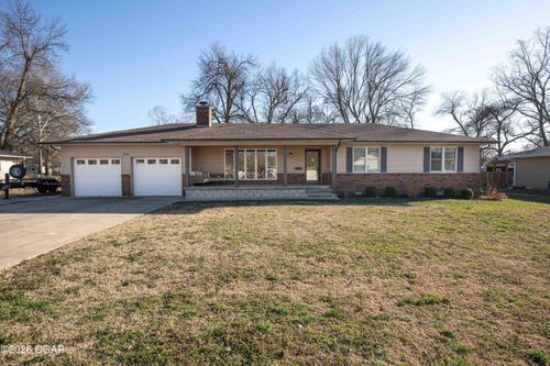 205 Arbor Dr, Lamar, MO, 64759-1154 | Card Image