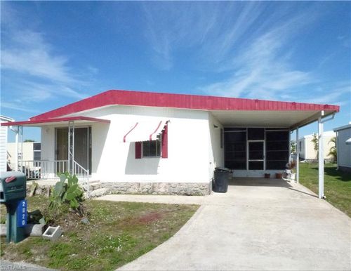2820 Breezewood Dr, NORTH FORT MYERS, FL, 33917-1873 | Card Image